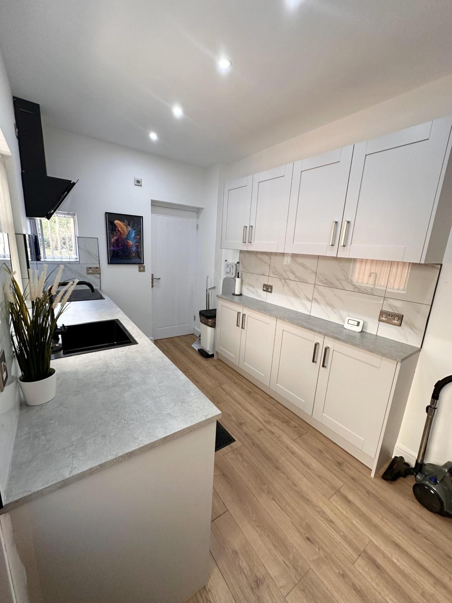 R4 Luxury Studio En-Suite Room In Harborne Lane By Queen Elizabeth Hospital Бирмингем Экстерьер фото